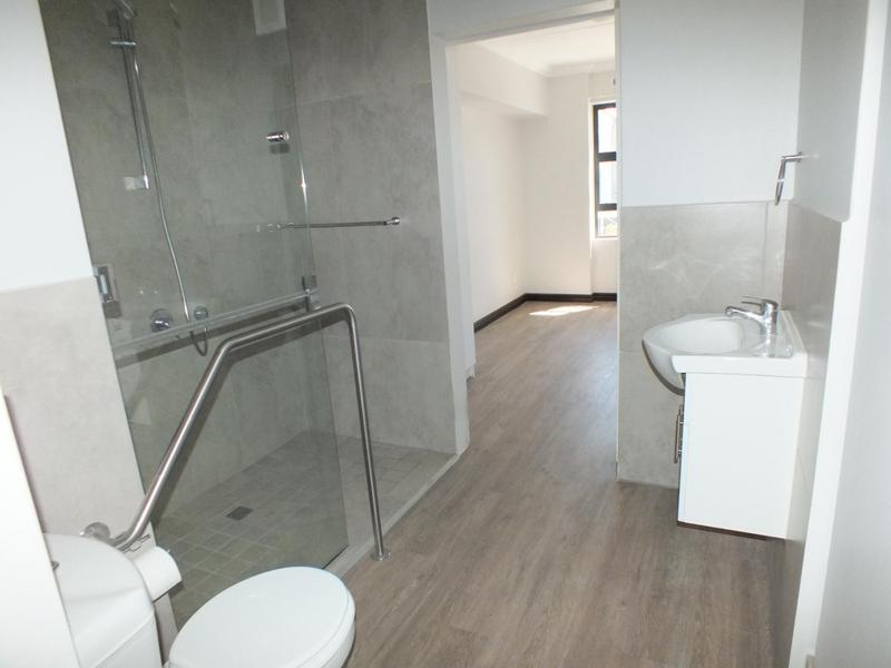 To Let 2 Bedroom Property for Rent in Buhrein Western Cape